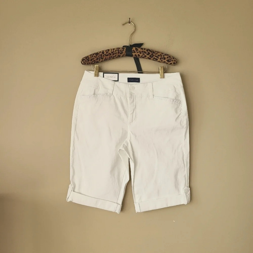 New Charter Club white shorts size 8 women's